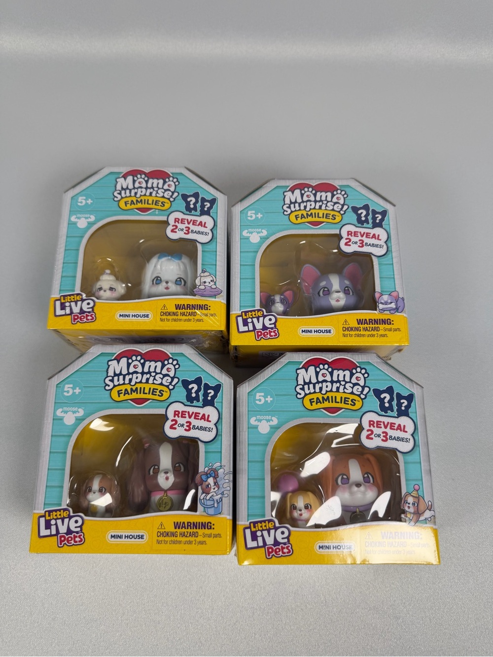 Mama Surprise Mini Families Little Live Pets Blind Box Set - 4pack